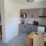 Apartments Vili * سوبيتارسكا دراغا