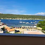Apartments Vili * سوبيتارسكا دراغا