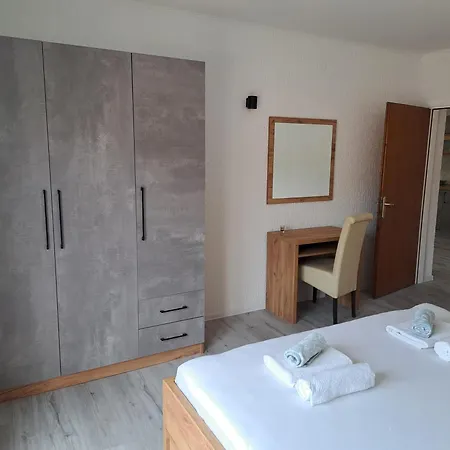 Apartments Vili * Supetarska Draga