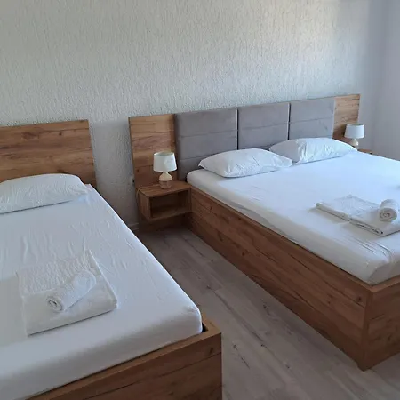 Apartments Vili